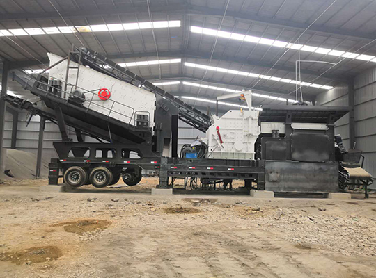 Combined-Mobile-Crusher- Plant-1